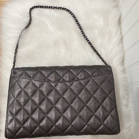 Authentic Chanel Perforated Quilted Clutch with chain - Picture 4 of 16